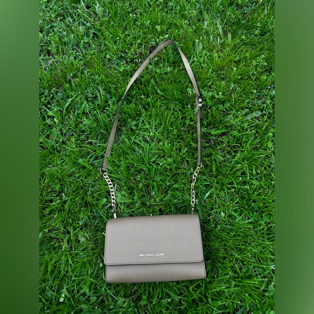 Michael Kors Crossbody purse